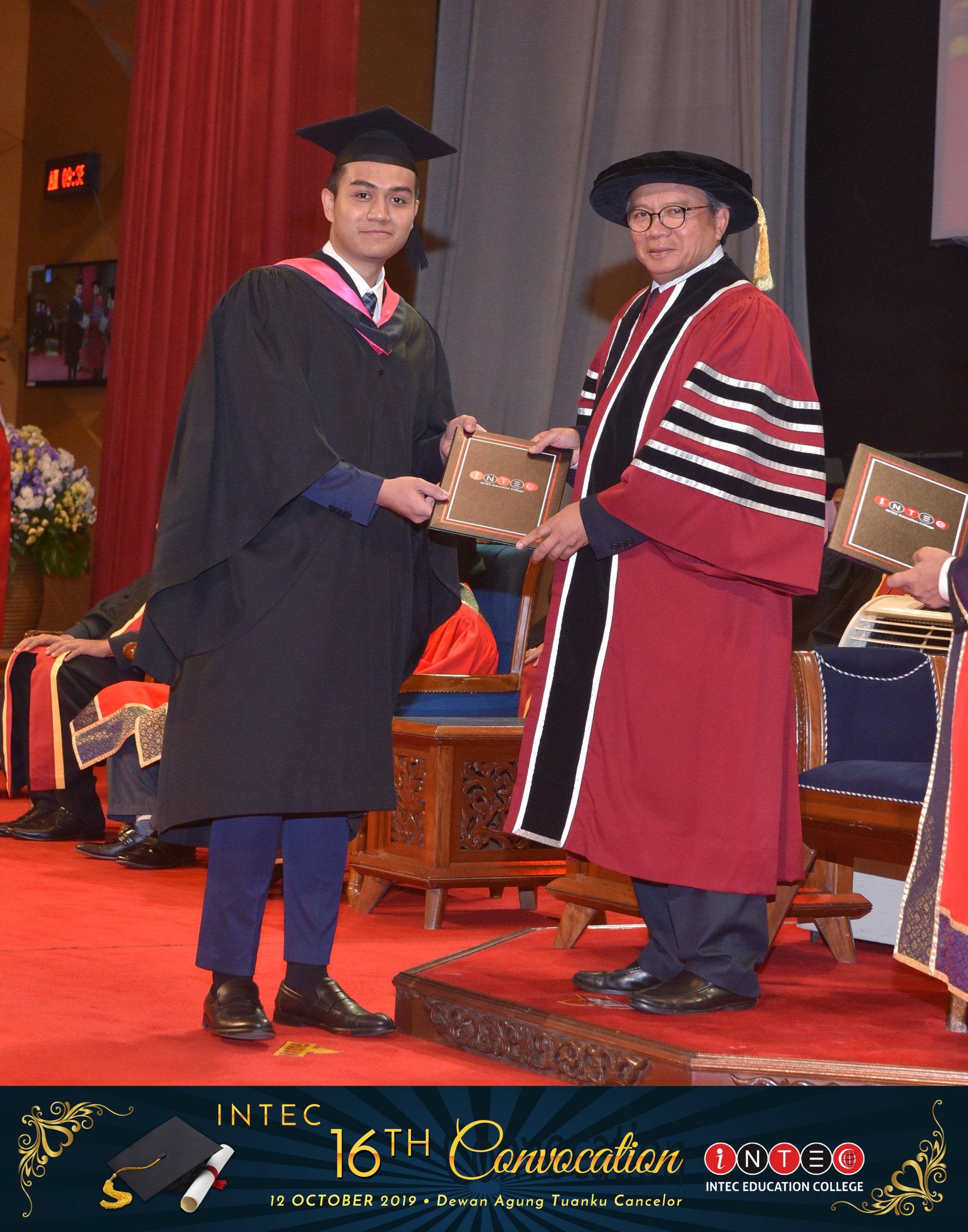 Pelanggan & Portfolio